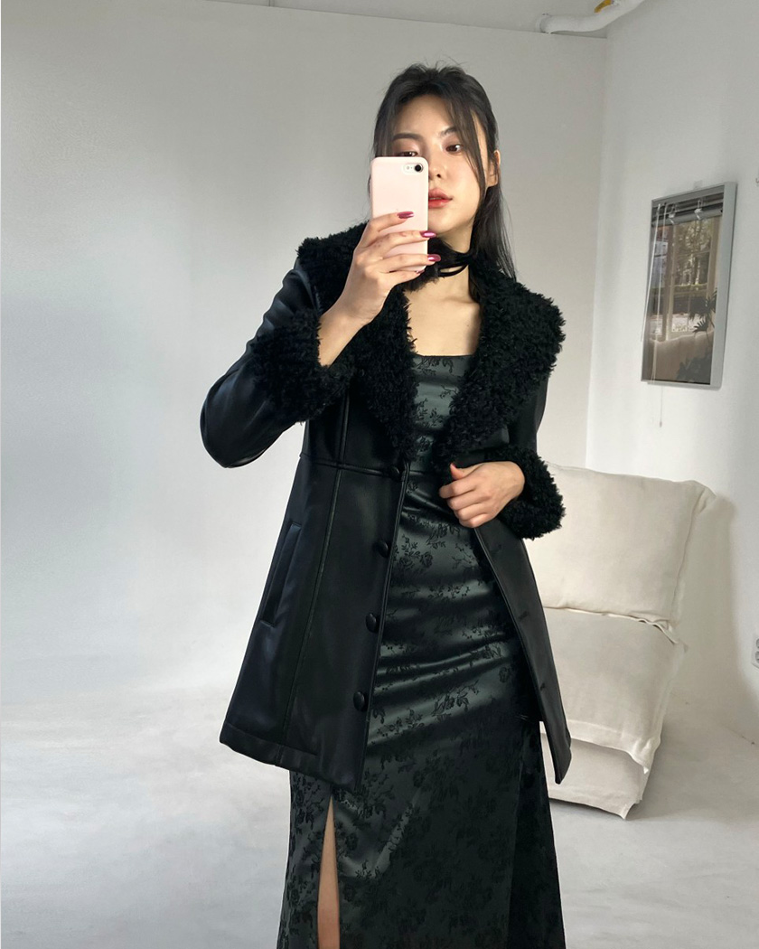 [MADE] Demon Leather Fur Coat (Black)