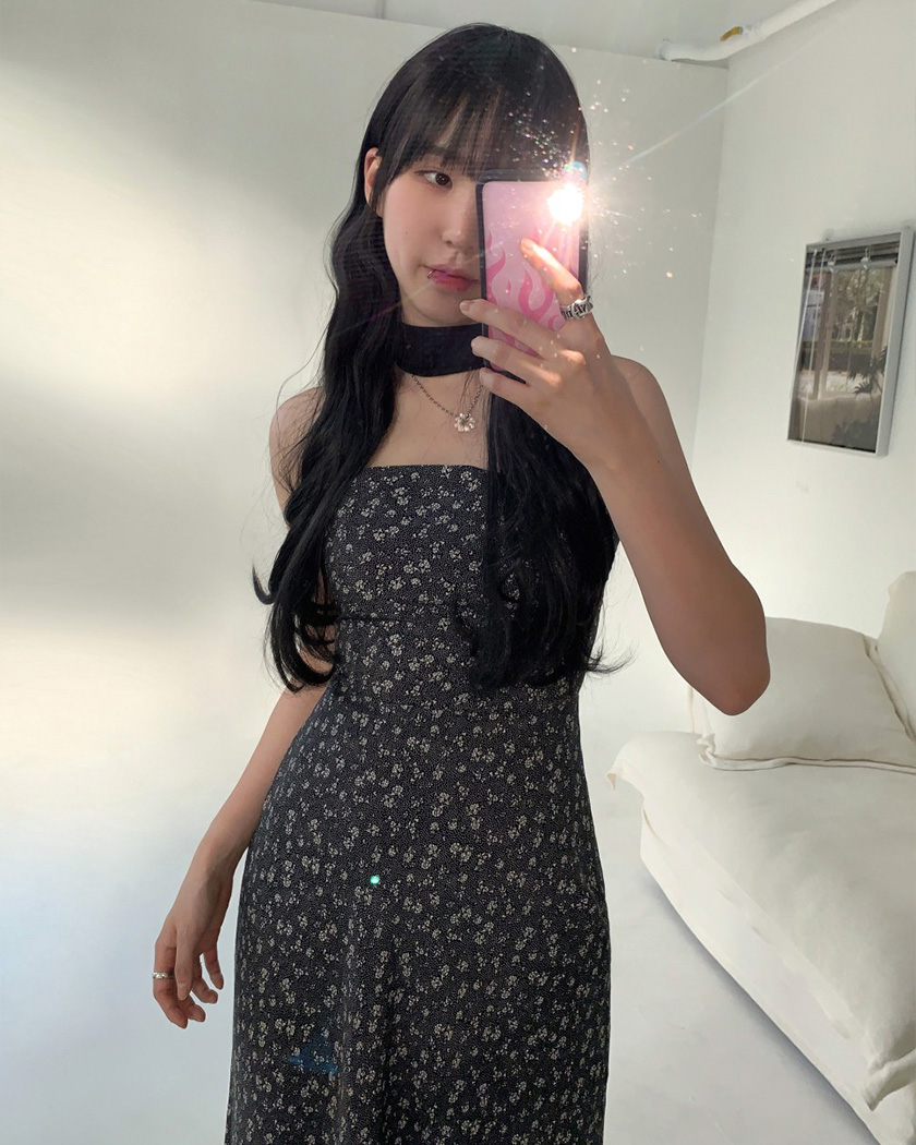 [MADE] Feel Pretty Flower Dress (Black)
